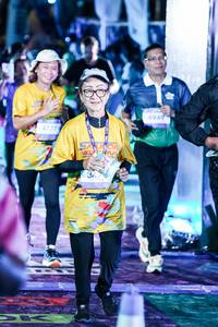 BIB: 
                            <button type="button" onclick="openModal(26345763)" class="btn btn-primary btn-sm float-right btn-popup" data-toggle="modal" data-target=".modal-high-quality">
                        <i class="fas fa-shopping-cart"></i> Add to Cart
                    </button>
                                            <button type="button" onclick="isThisMe(26345763, true)" class="btn btn-success btn-sm float-right btn-popup btn-isme hidden" data-toggle="tooltip" data-placement="bottom" title="นี่คือรูปของคุณใช่ไหม คลิกที่นี่เพื่อเอาเข้าอัลบั้ม">
                        <i class="fas fa-plus"></i> Add to album
                    </button>
                    <button type="button" onclick="isThisMe(26345763, false)" class="btn btn-warning btn-sm float-right btn-popup btn-isnotme hidden">
                        <i class="fas fa-ban"></i> Remove from album
                    </button>